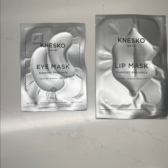 Silver Skincare Mask Set - Picture 5 of 7
